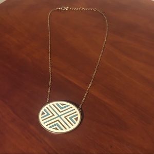 Design Pendant Necklace